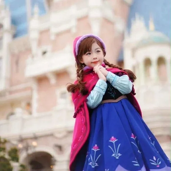 Disney Frozen Anna costume size 6:7